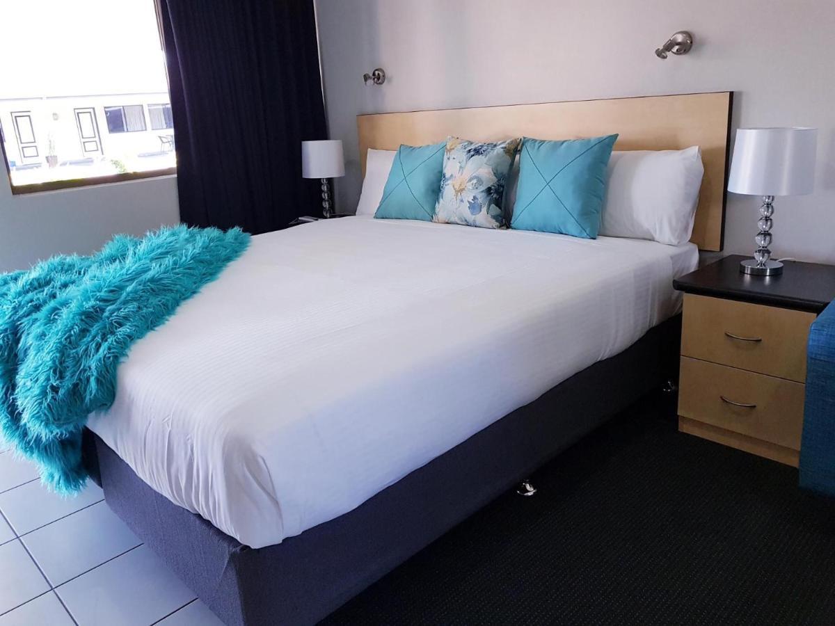 Alara Motor Inn Mackay Bagian luar foto