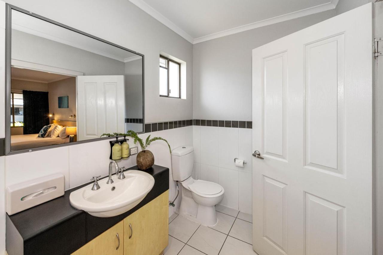 Alara Motor Inn Mackay Bagian luar foto