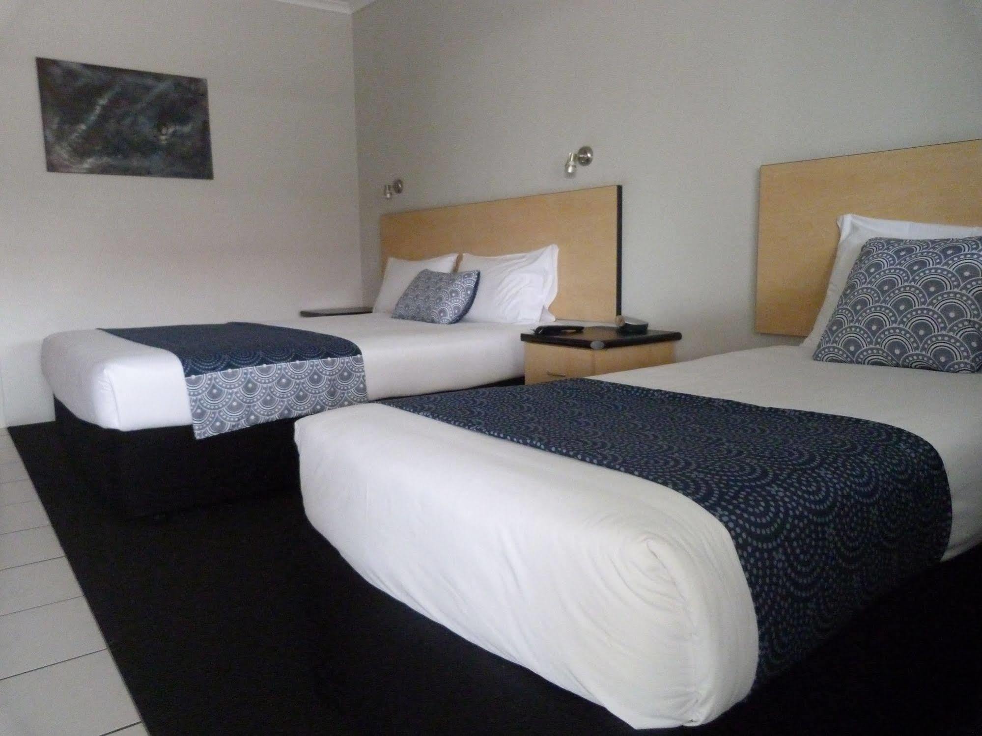 Alara Motor Inn Mackay Bagian luar foto